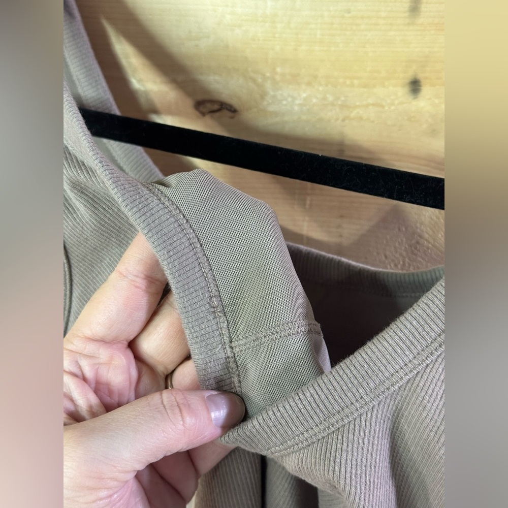 SKIMS Ribbed Bodysuit - Picture 3 of 3
